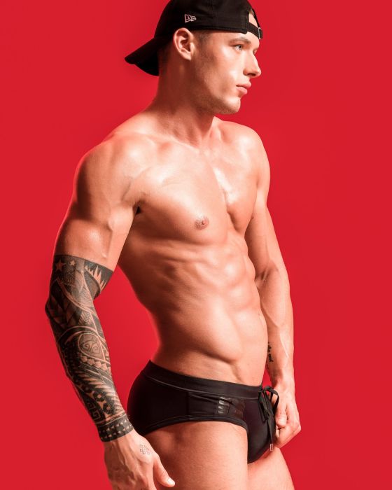 Kąpielówki Aero Black (kieszonka Push-up)