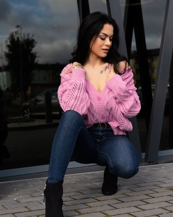 Sweter Boniqe Pink