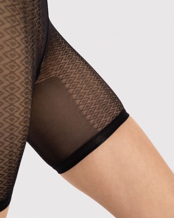 Shorty Vicky 30 DEN Black